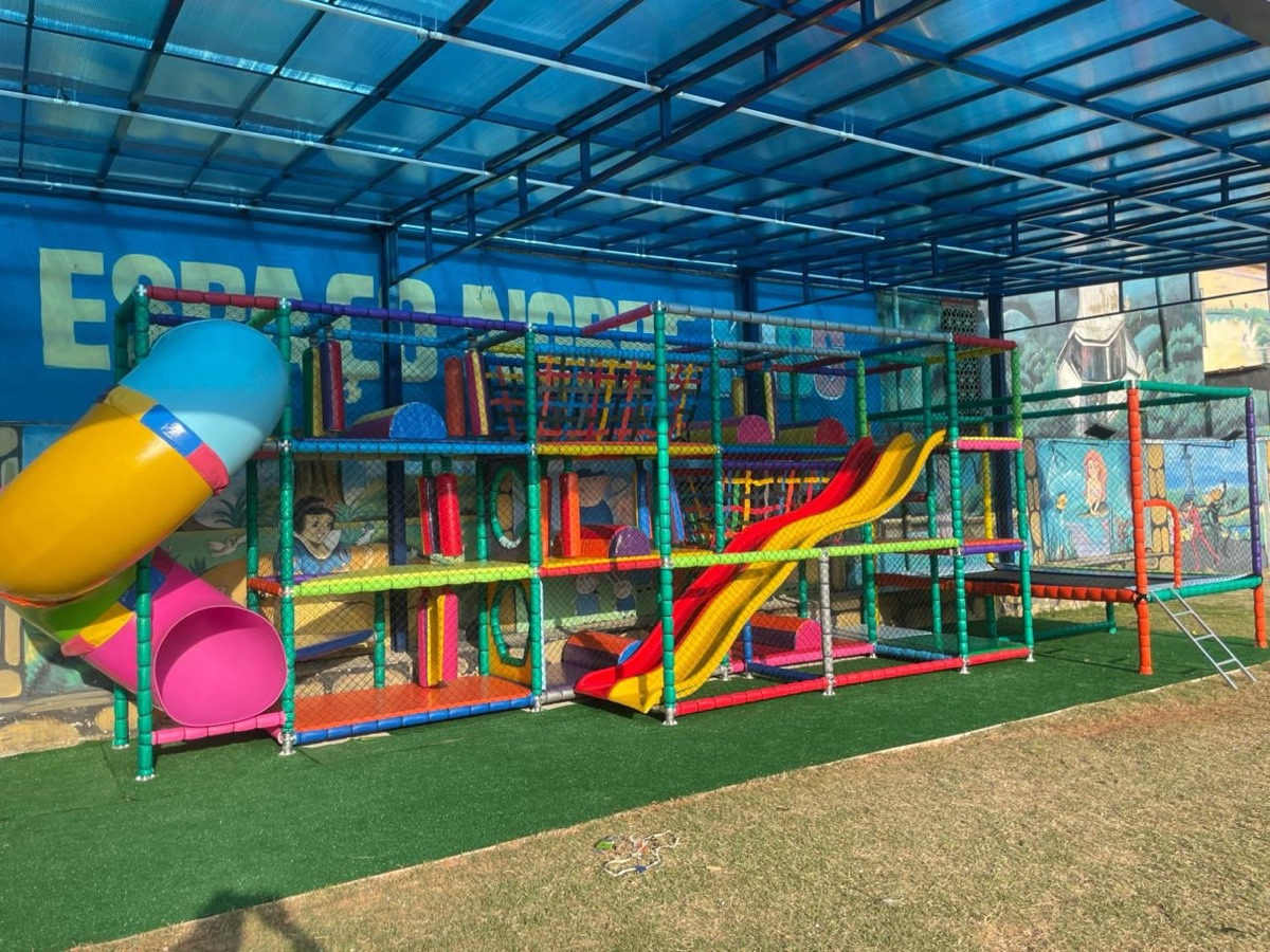 Brinquedão GP Toys em área kids de condomínio